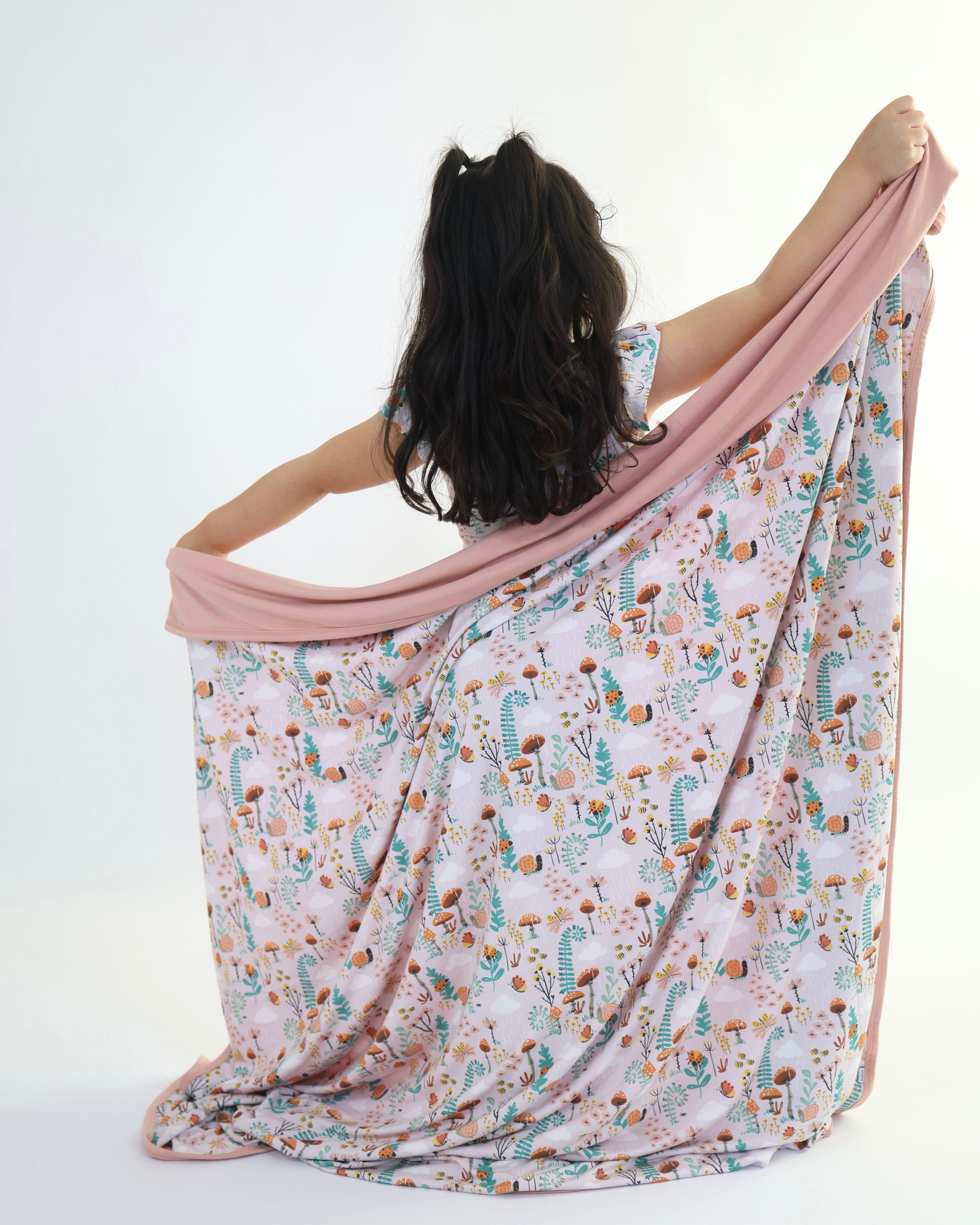 Fern - Rainn Cozy Blanket